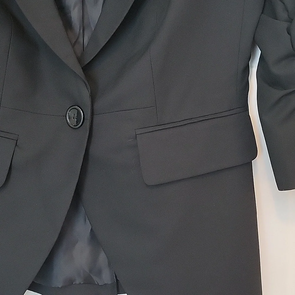 The Limited Black Jacket - Picture 4 of 6